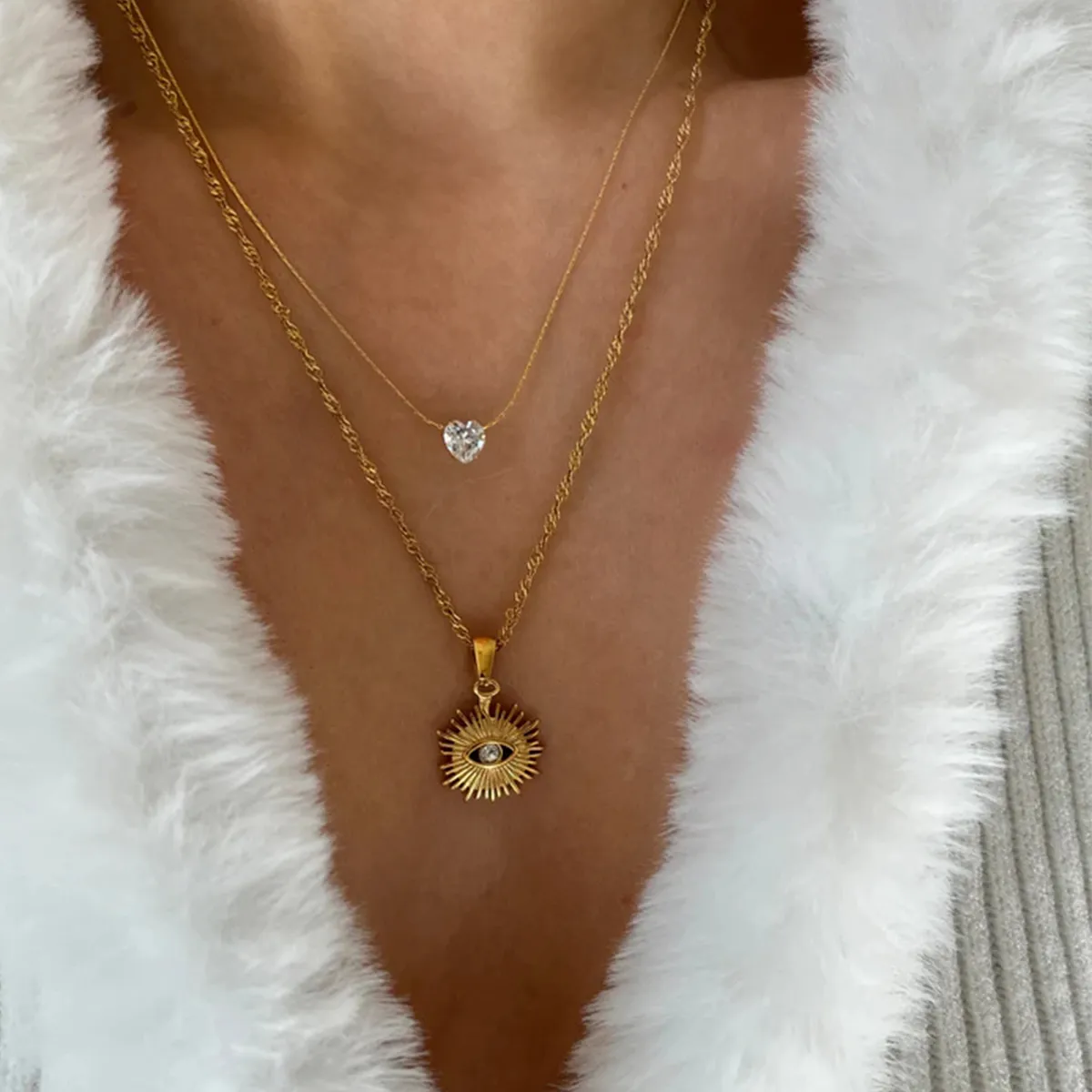 304 Stainless Steel 18K Gold Plated Simple Style Classic Style Plating Inlay Devil's Eye Heart Shape Zircon Pendant Necklace display picture 4