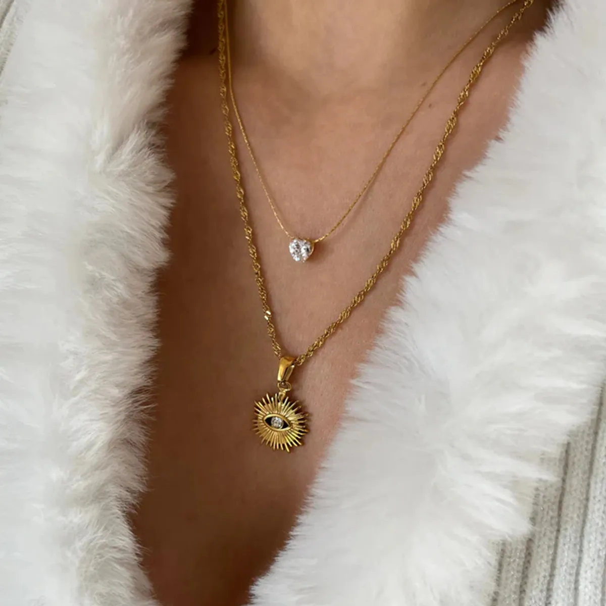 304 Stainless Steel 18K Gold Plated Simple Style Classic Style Plating Inlay Devil's Eye Heart Shape Zircon Pendant Necklace display picture 5