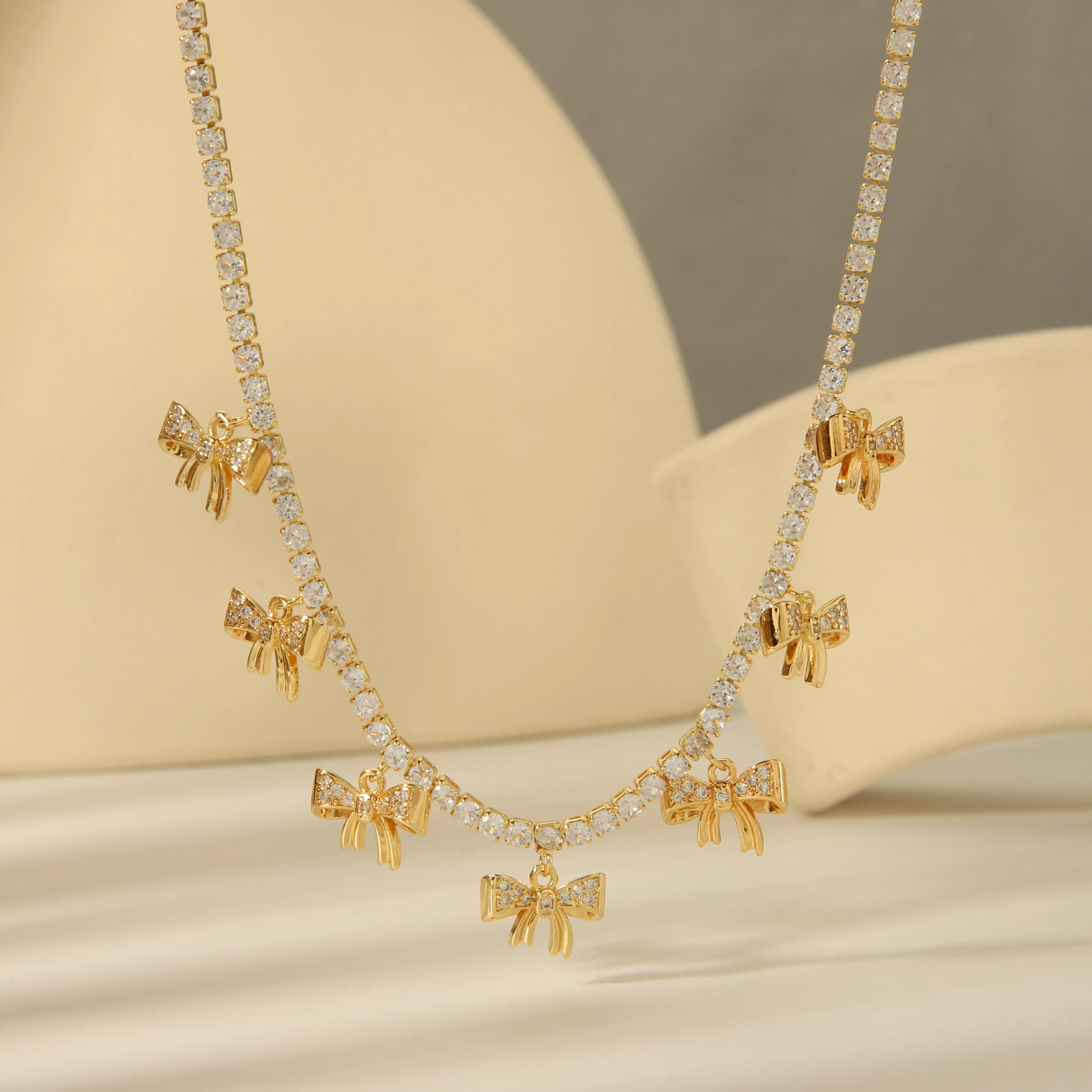 Copper 18K Gold Plated IG Style Romantic Commute Plating Inlay Bow Knot Zircon Earrings Necklace display picture 3