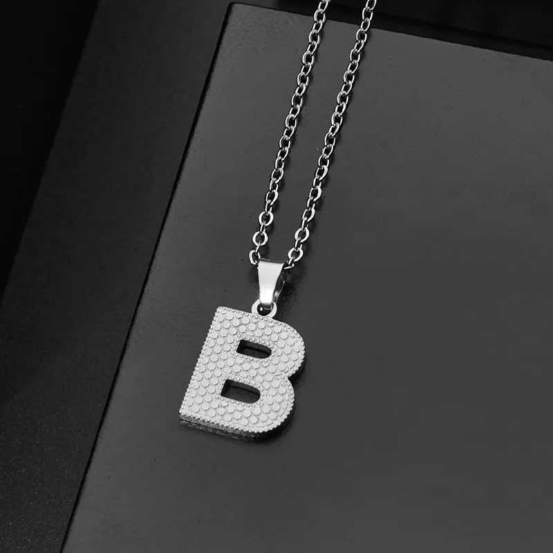 Wholesale Jewelry Elegant Letter 304 Stainless Steel Silver Plated Chain Pendant Necklace display picture 3