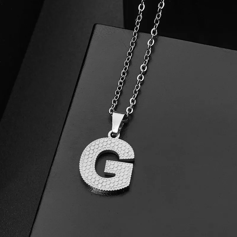 Wholesale Jewelry Elegant Letter 304 Stainless Steel Silver Plated Chain Pendant Necklace display picture 9