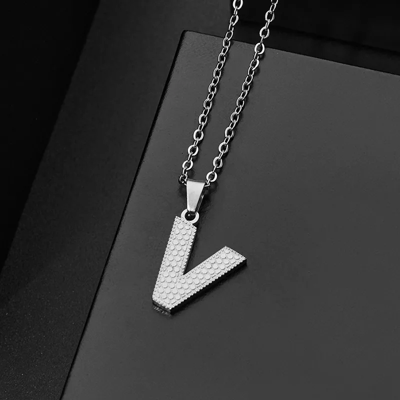 Wholesale Jewelry Elegant Letter 304 Stainless Steel Silver Plated Chain Pendant Necklace display picture 20
