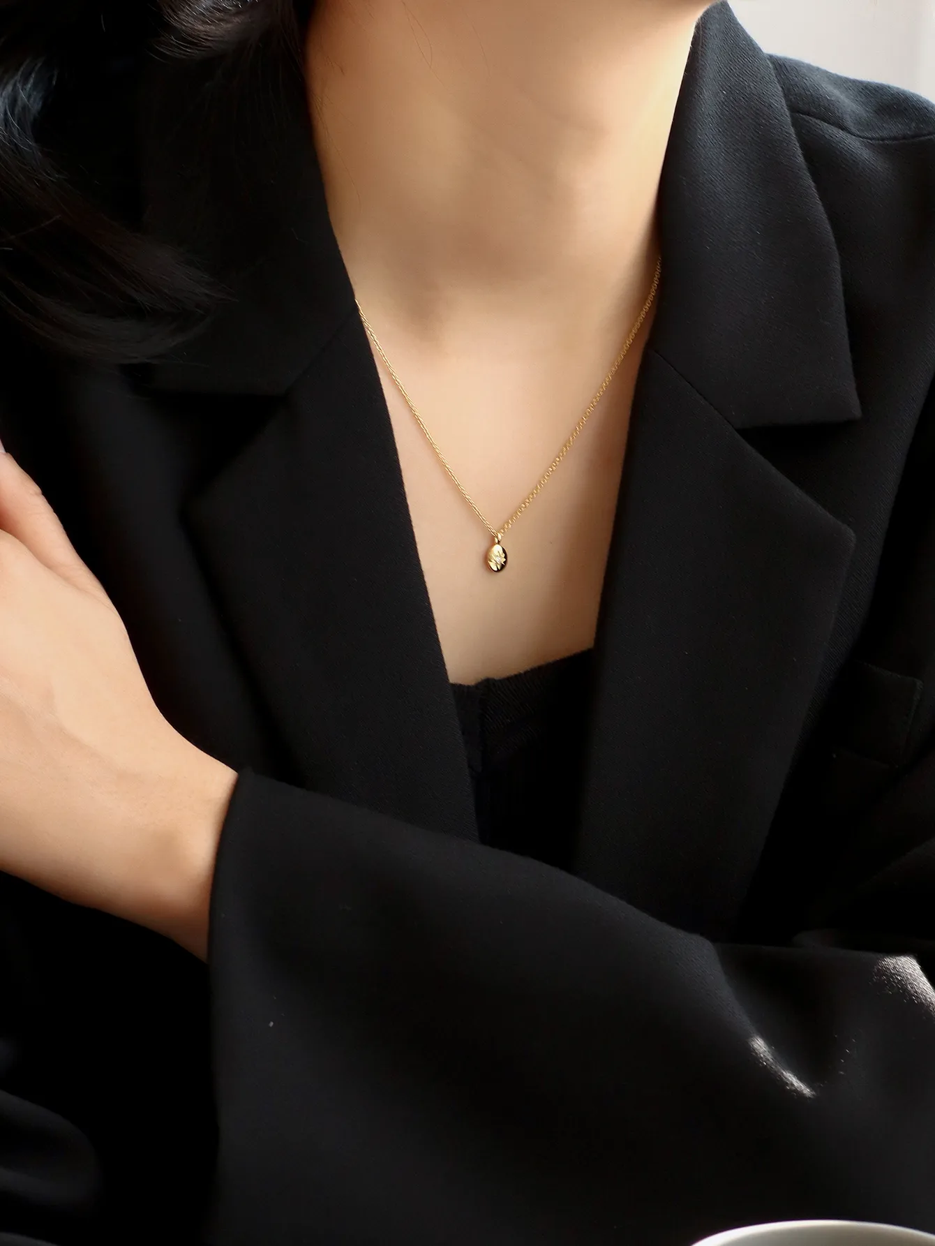 Copper 18K Gold Plated Simple Style Classic Style Plating Inlay Solid Color Zircon Pendant Necklace display picture 9