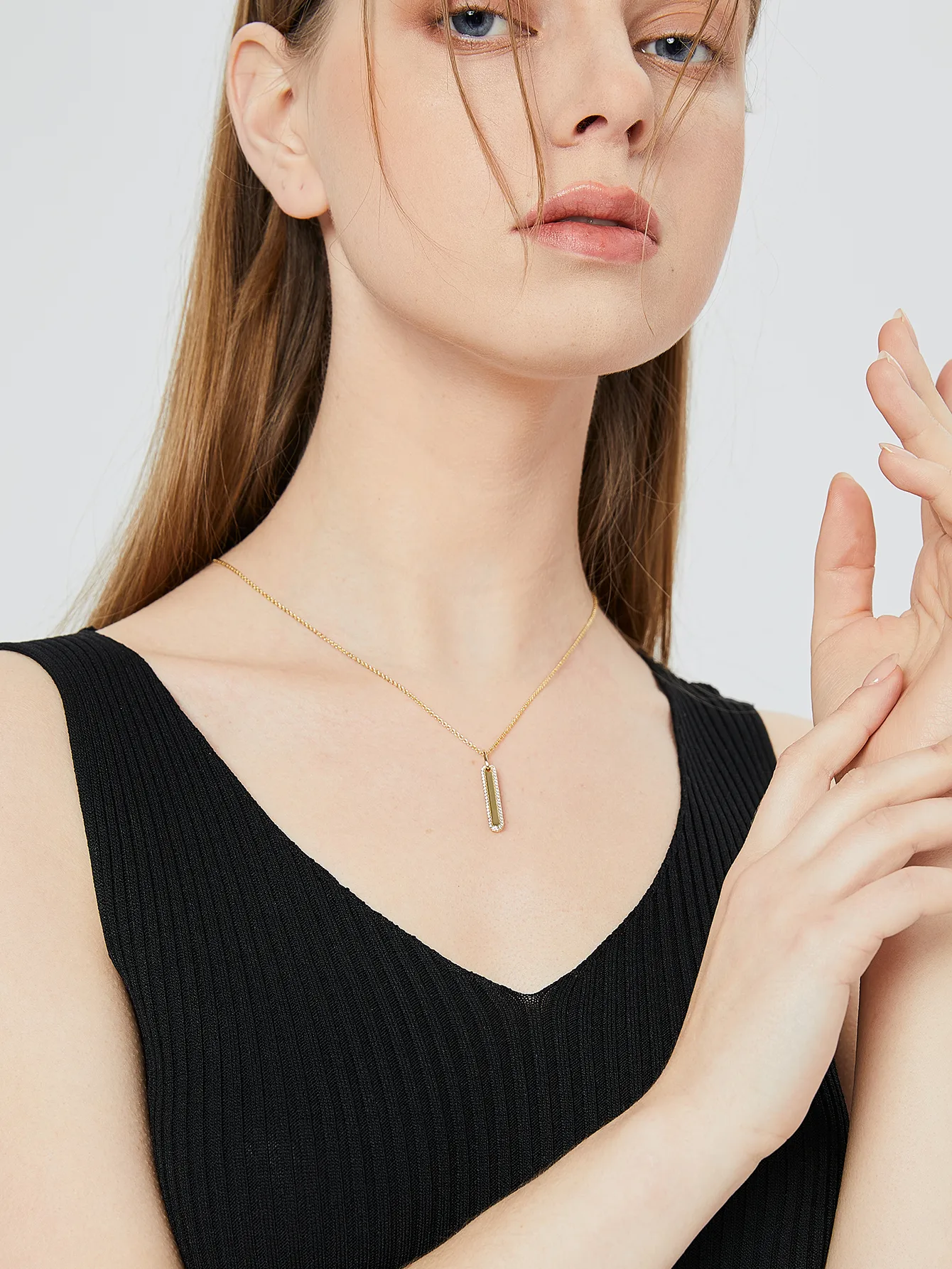 Copper 18K Gold Plated Simple Style Classic Style Plating Inlay Solid Color Zircon Pendant Necklace display picture 17
