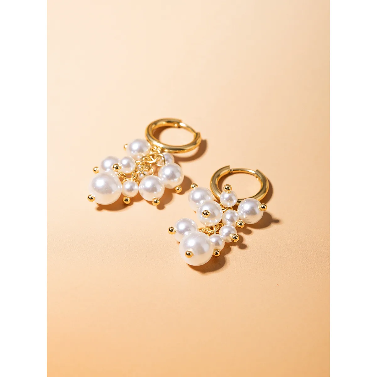 1 Pair Sweet Solid Color Patchwork Plating 304 Stainless Steel Imitation Pearl Pearl 18K Gold Plated Drop Earrings display picture 9