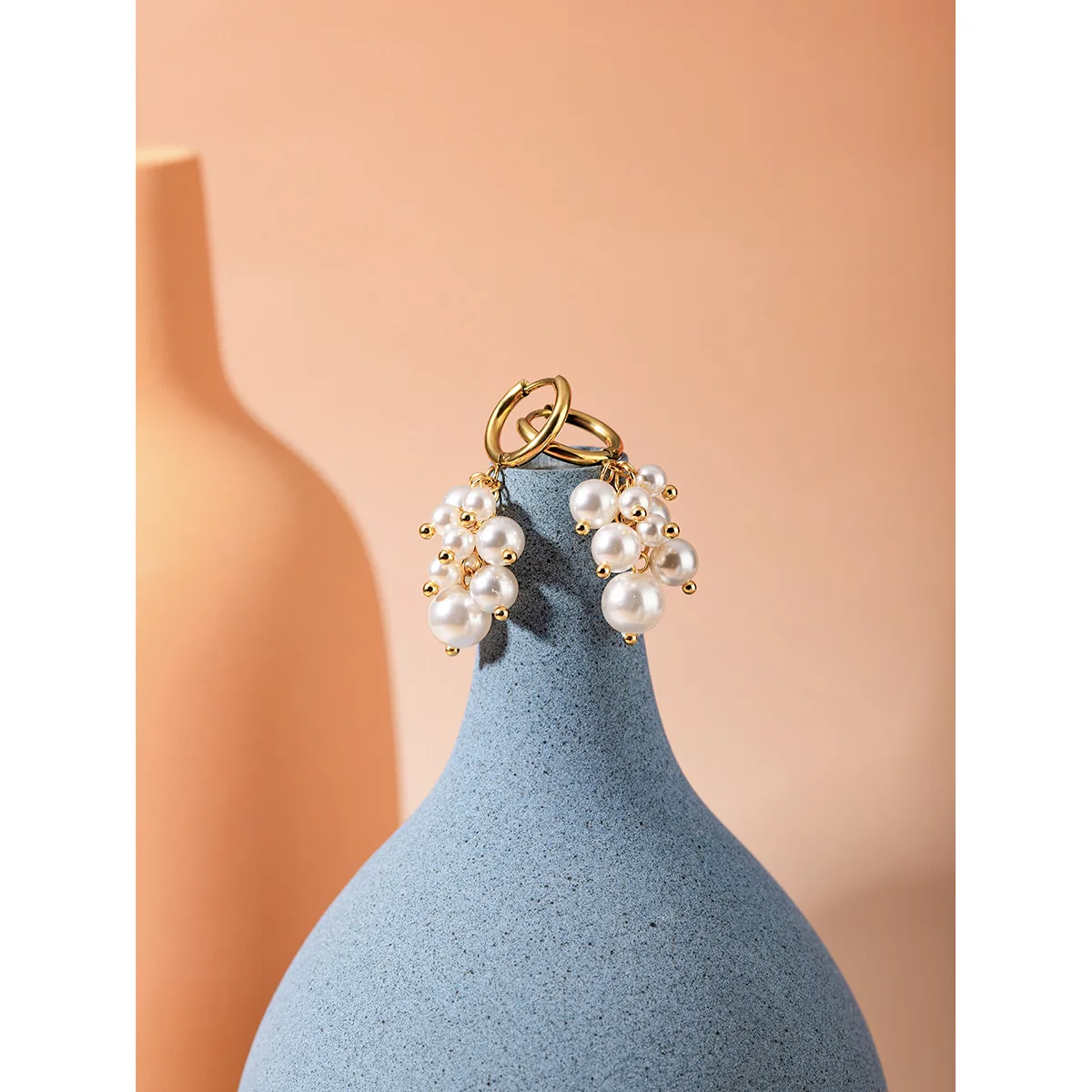 1 Pair Sweet Solid Color Patchwork Plating 304 Stainless Steel Imitation Pearl Pearl 18K Gold Plated Drop Earrings display picture 10