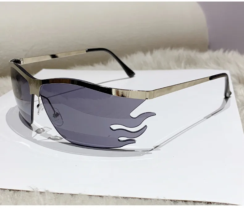Hip-Hop Exaggerated Streetwear Color Block Pc Special-Shaped Mirror Patchwork Frameless Women's Sunglasses display picture 1