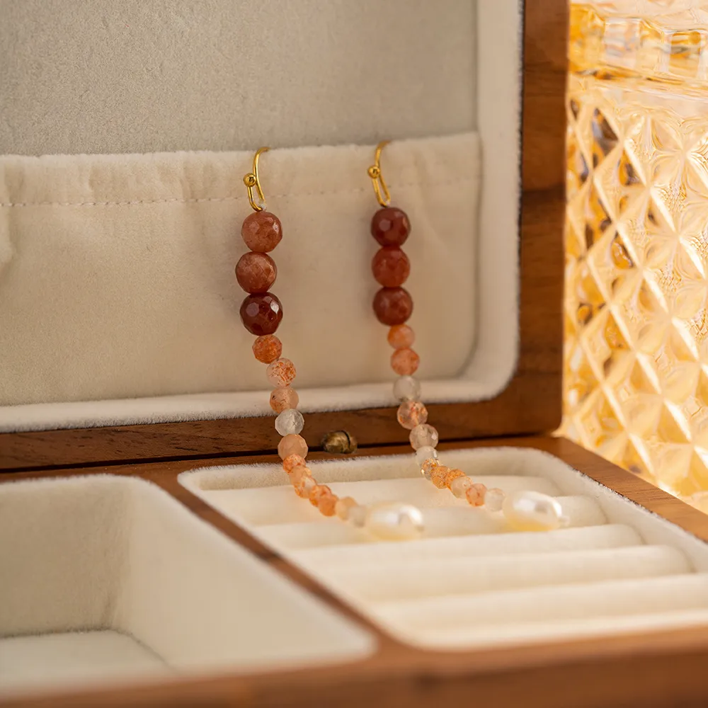 1 Pair Elegant Vintage Style Geometric Inlay 304 Stainless Steel Freshwater Pearl Freshwater Pearl Drop Earrings display picture 4