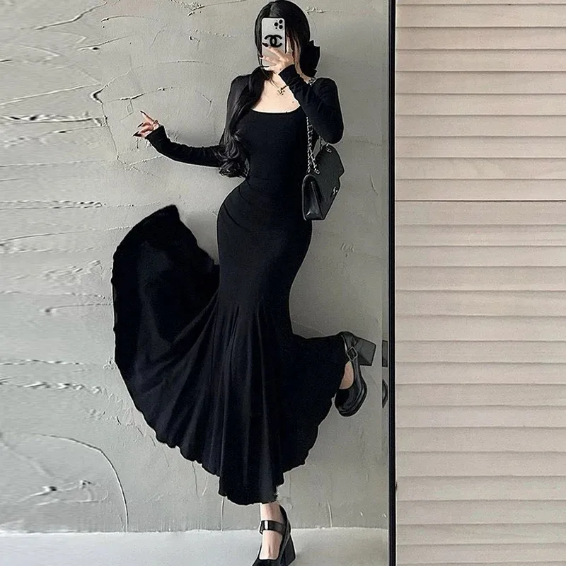 Women's Sheath Dress Simple Style Classic Style U Neck Wrap Long Sleeve Simple Solid Color Maxi Long Dress Daily Date Bar display picture 3