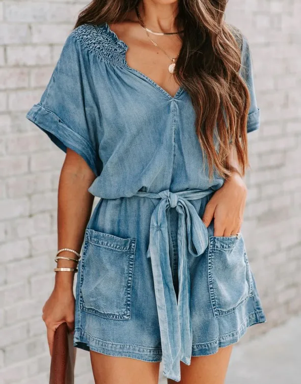Women's Short Sleeve Bodysuits Streetwear Solid Color display picture 1