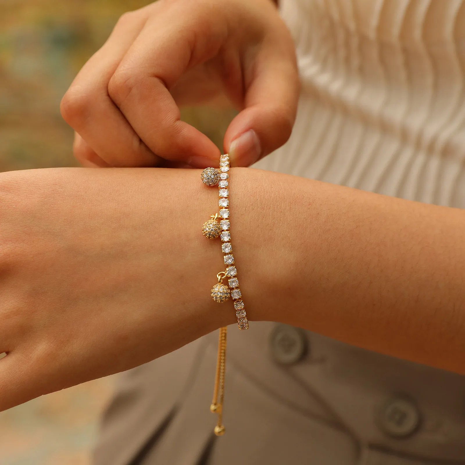 Copper 18K Gold Plated Cute Beach Shiny Inlay Animal Heart Shape Flower Zircon Bracelets display picture 11