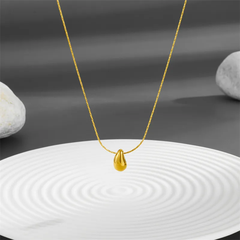304 Stainless Steel Titanium Steel 18K Gold Plated Simple Style Plating Water Droplets Pendant Necklace display picture 1