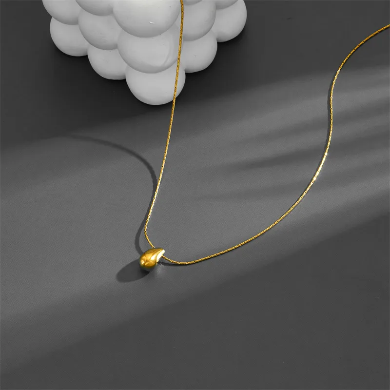 304 Stainless Steel Titanium Steel 18K Gold Plated Simple Style Plating Water Droplets Pendant Necklace display picture 3