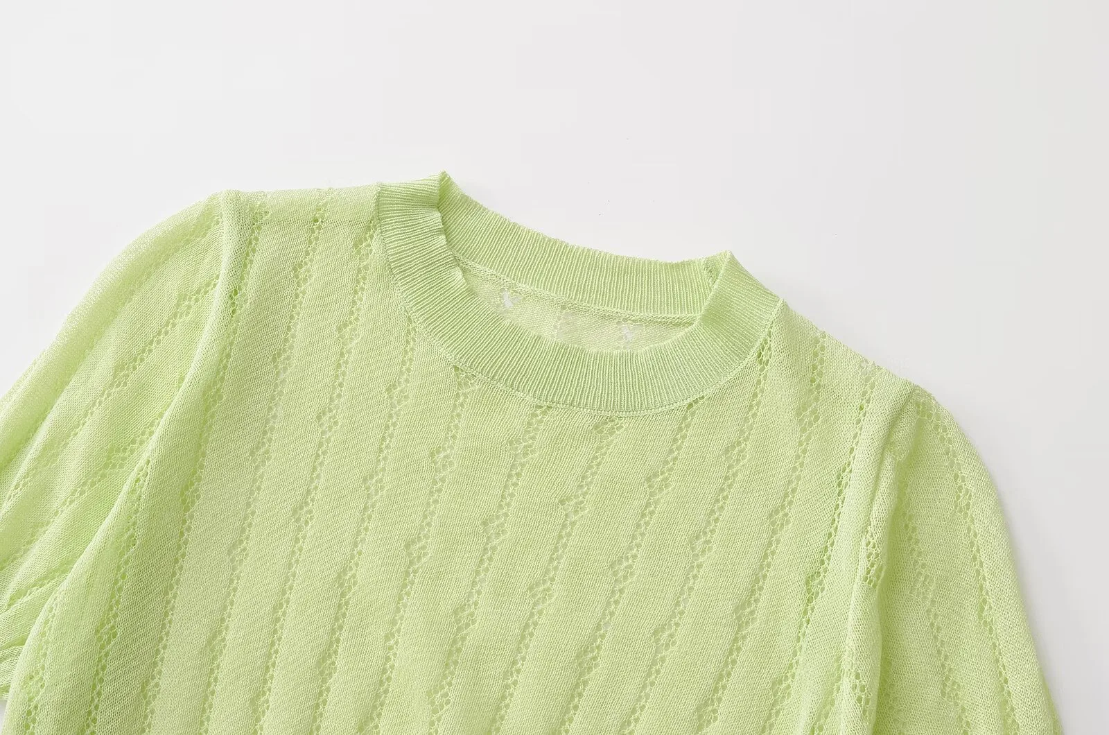 Women's Knitwear Long Sleeve T-Shirts Simple Style Solid Color display picture 13