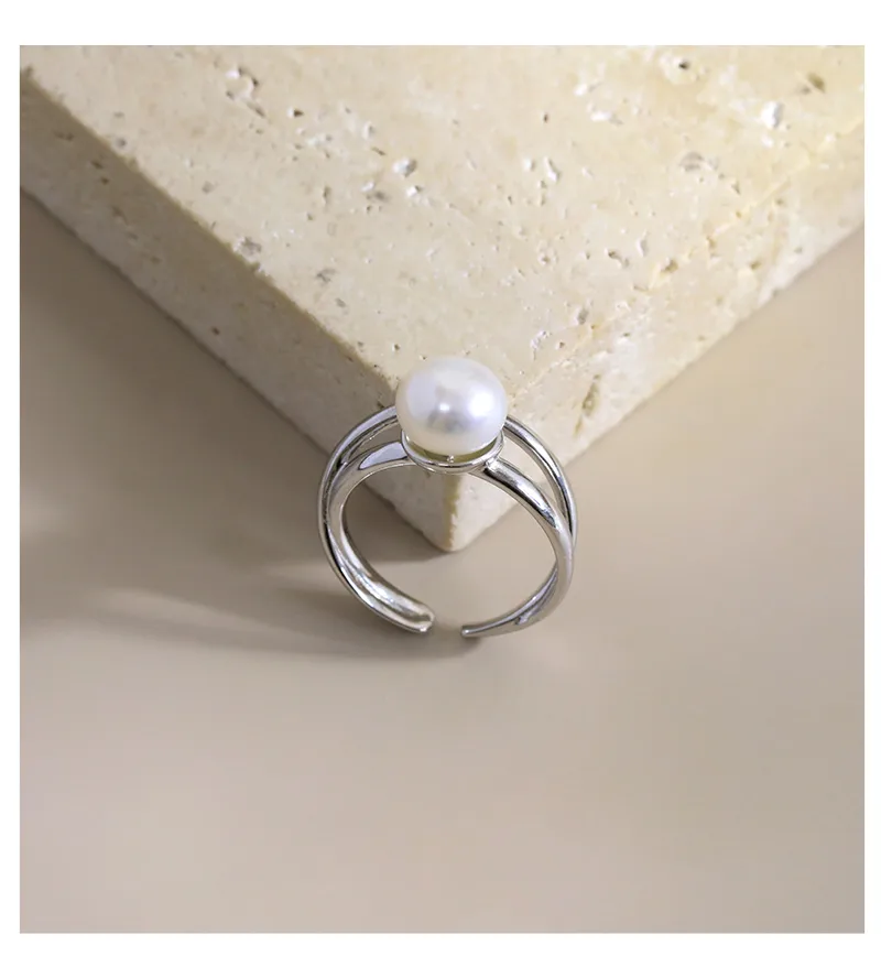 White Gold Plated 925 Sterling Silver Pearl Solid Color Open Rings display picture 3
