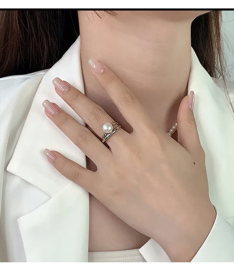 White Gold Plated 925 Sterling Silver Pearl Solid Color Open Rings display picture 4