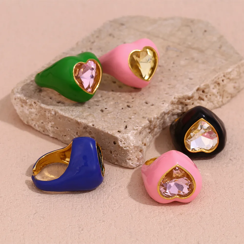 304 Stainless Steel 18K Gold Plated Vintage Style Simple Style Classic Style Plating Heart Shape Rings display picture 1