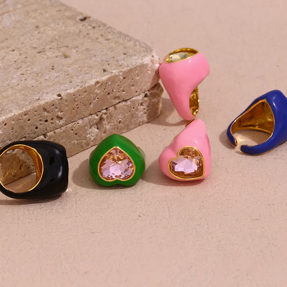 304 Stainless Steel 18K Gold Plated Vintage Style Simple Style Classic Style Plating Heart Shape Rings display picture 6