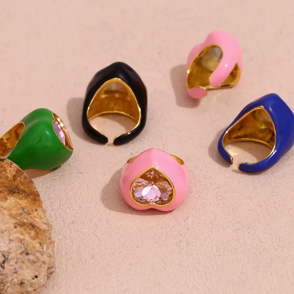 304 Stainless Steel 18K Gold Plated Vintage Style Simple Style Classic Style Plating Heart Shape Rings display picture 8