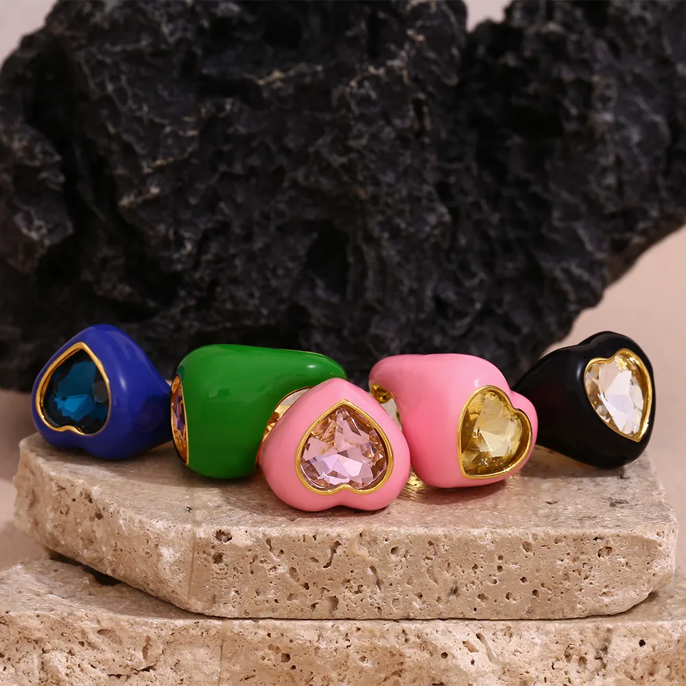 304 Stainless Steel 18K Gold Plated Vintage Style Simple Style Classic Style Plating Heart Shape Rings display picture 7