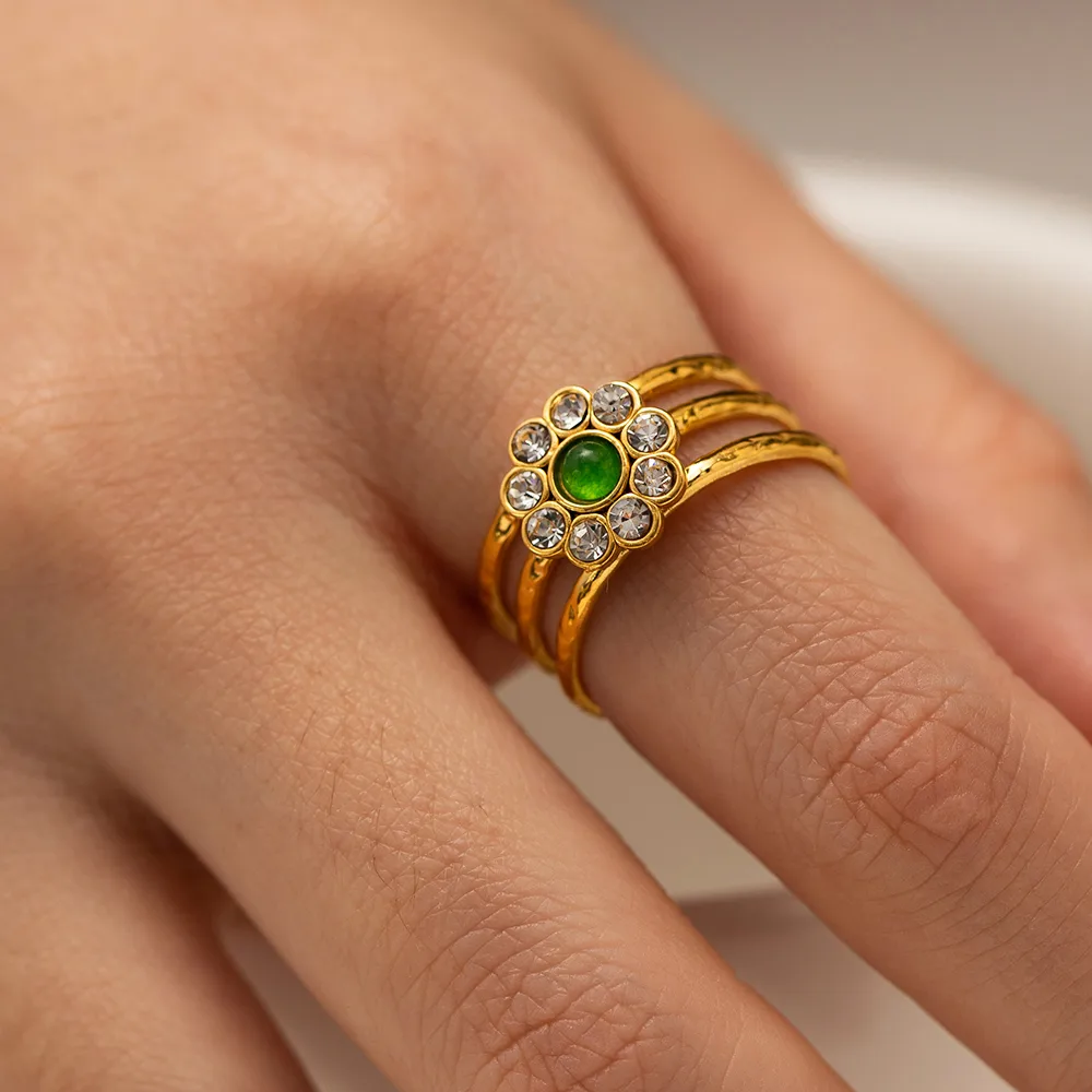 304 Stainless Steel 18K Gold Plated Sweet Enamel Plating Flower Rings display picture 17