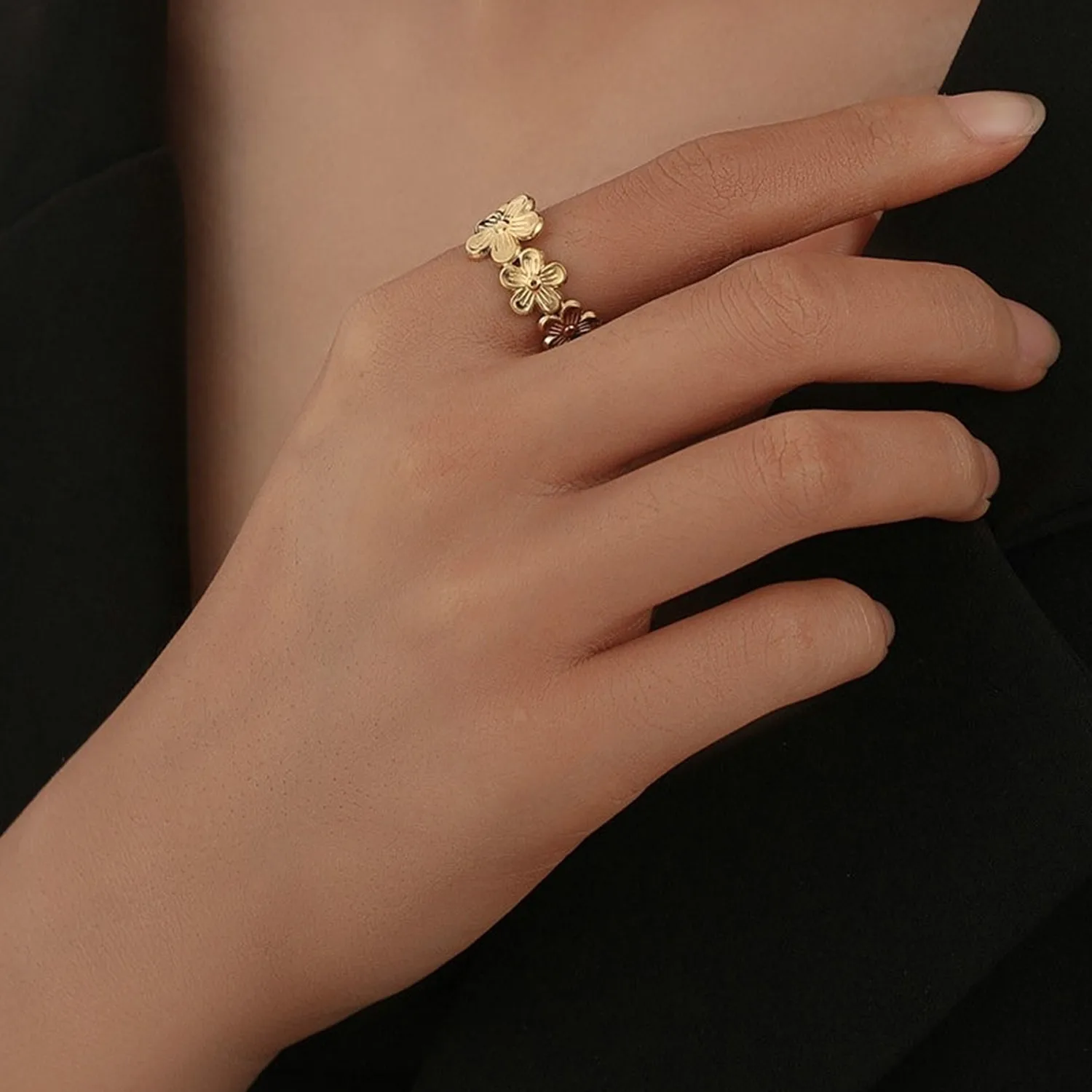 304 Stainless Steel 18K Gold Plated Sweet Enamel Plating Flower Rings display picture 13