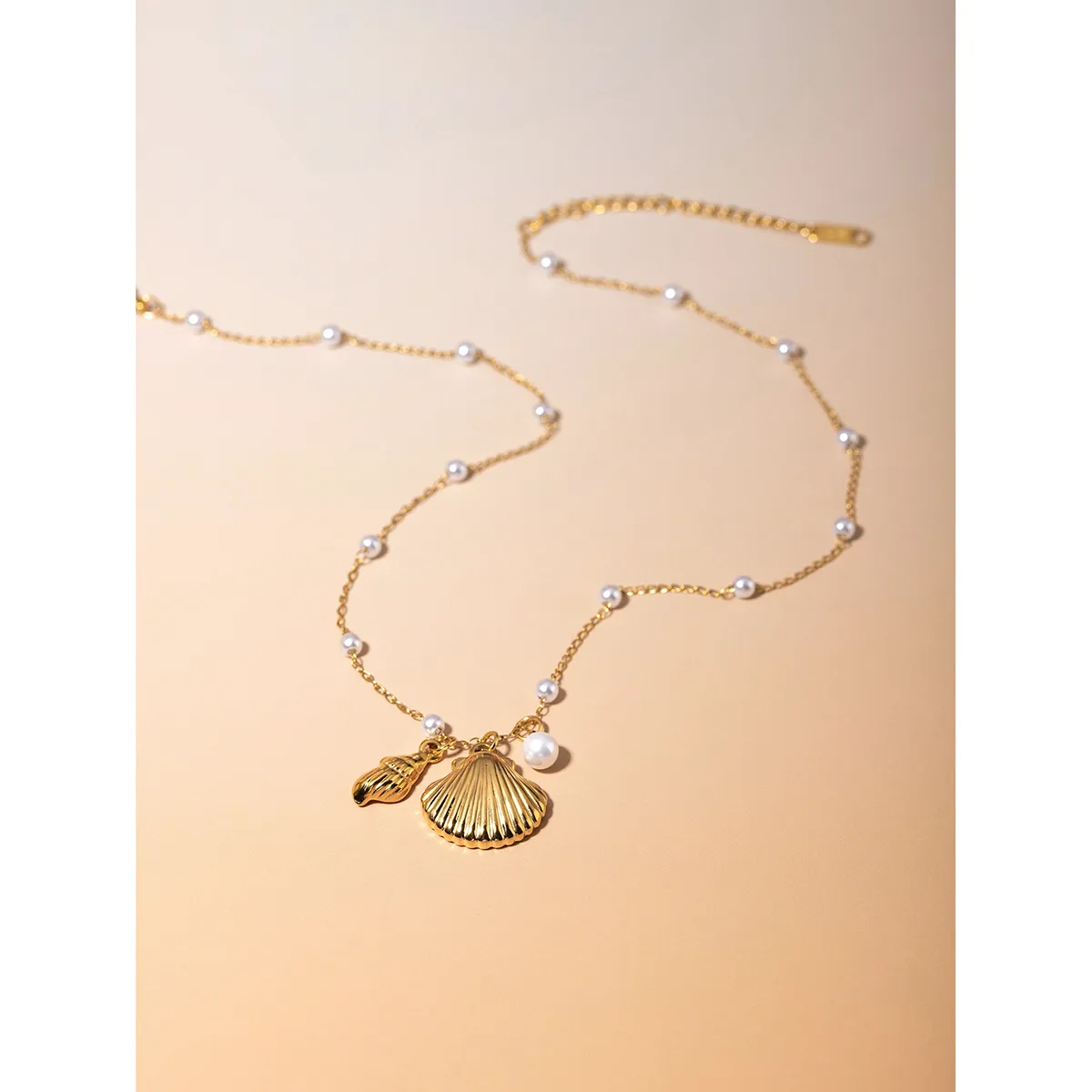 Modern Style Simple Style Classic Style Shell 304 Stainless Steel Imitation Pearl 18K Gold Plated Women's Pendant Necklace display picture 2