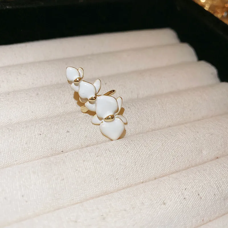 1 Piece Sweet Simple Style Butterfly Plating Copper 14K Gold Plated Ear Cuffs display picture 1