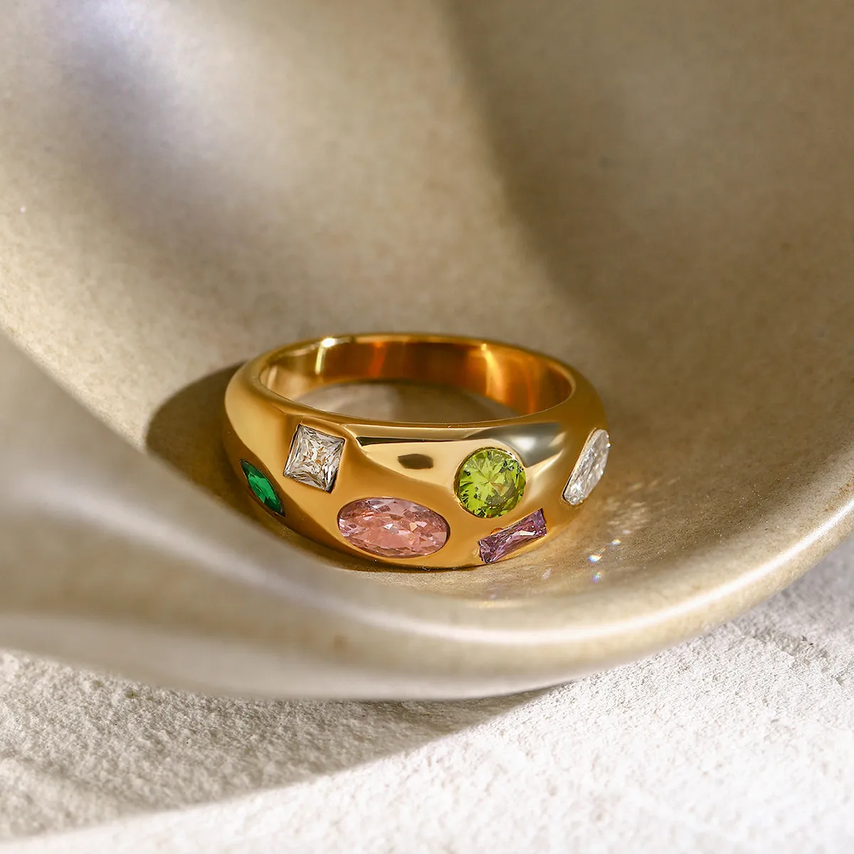 316 Stainless Steel  18K Gold Plated Simple Style Classic Style Plating Inlay Color Block Zircon Rings display picture 6