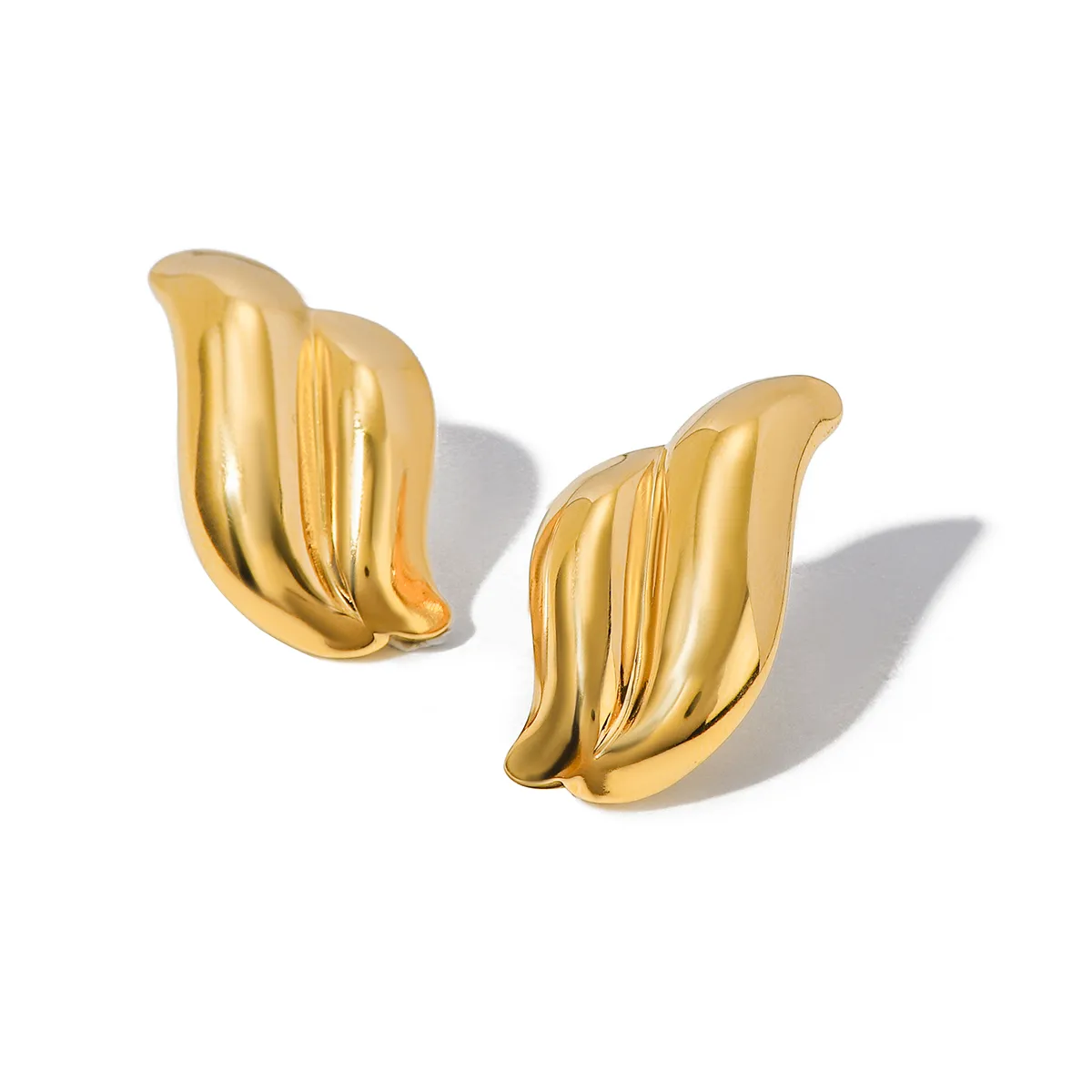 1 Pair IG Style Simple Style Solid Color 304 Stainless Steel 18K Gold Plated Ear Studs display picture 8
