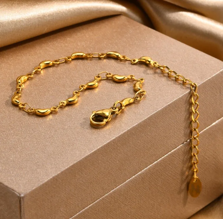 IG Style Simple Style Solid Color Titanium Steel 18K Gold Plated Bracelets In Bulk display picture 3