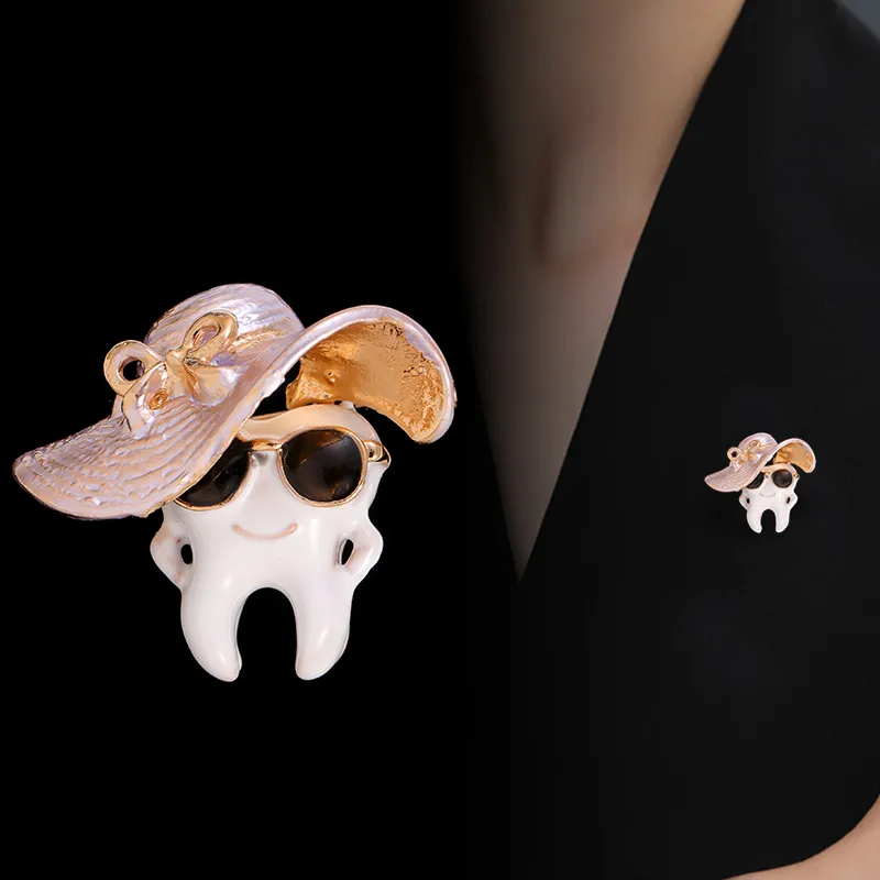 Cute Classic Style Guitar Teeth Cat Alloy Enamel Inlay Rhinestones Unisex Corsage Brooches Collar Pin display picture 18