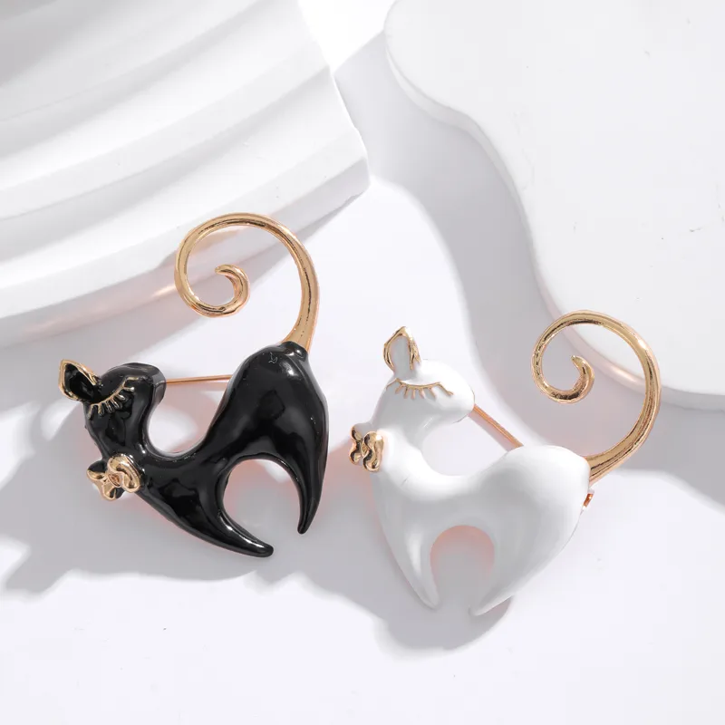 Cute Classic Style Guitar Teeth Cat Alloy Enamel Inlay Rhinestones Unisex Corsage Brooches Collar Pin display picture 35