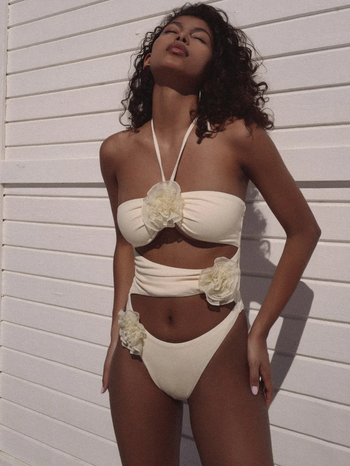Women's Sexy Solid Color Flower 1 Piece One Piece Swimwear display picture 2