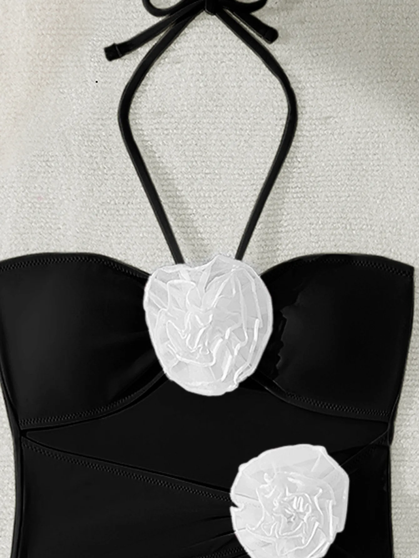 Women's Sexy Solid Color Flower 1 Piece One Piece Swimwear display picture 16