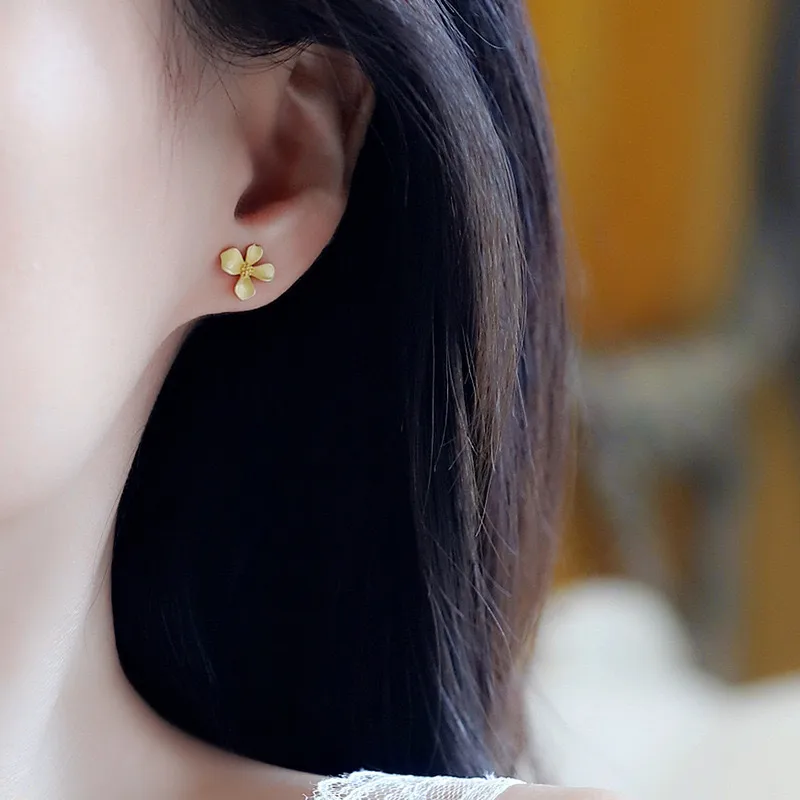 1 Pair Simple Style Flower Sterling Silver Ear Studs display picture 7