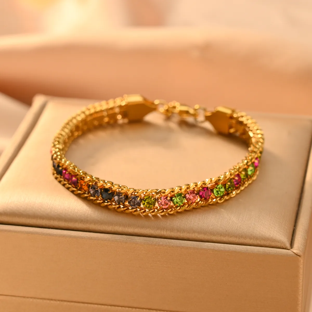 Simple Style Classic Style Color Block 304 Stainless Steel 18K Gold Plated Zircon Bracelets In Bulk display picture 2