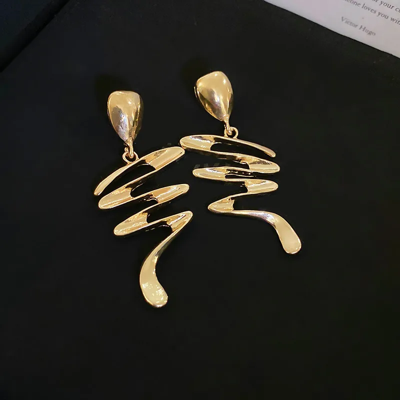 1 Pair Modern Style Simple Style Geometric Alloy Drop Earrings display picture 2