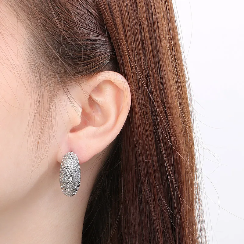 1 Pair Simple Style Solid Color Plating 304 Stainless Steel 18K Gold Plated Ear Studs display picture 11