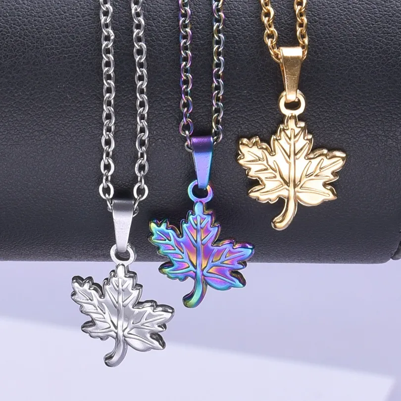 1 Piece 304 Stainless Steel 18K Gold Plated Leaf Pendant display picture 5