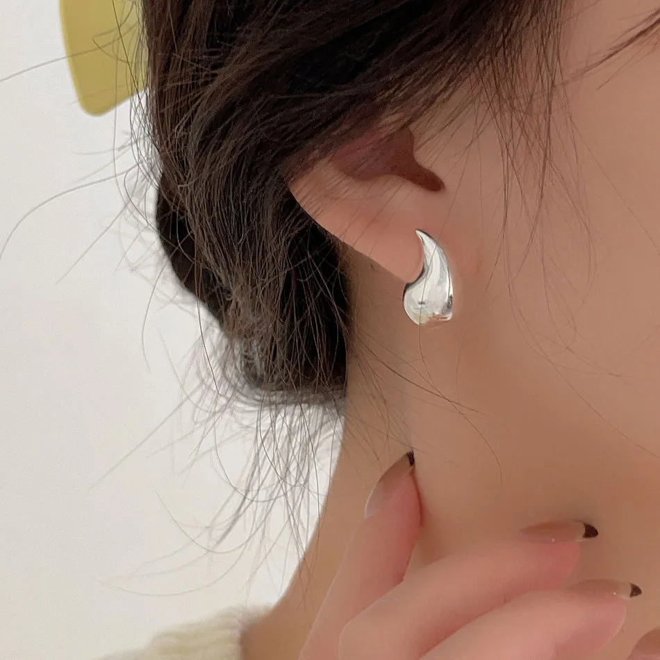 1 Pair Simple Style Water Droplets Sterling Silver Ear Studs display picture 6