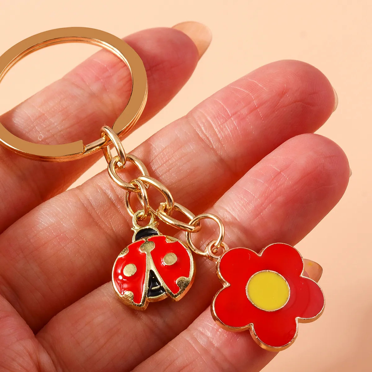 Pastoral Beetles Flower Alloy Keychain display picture 3