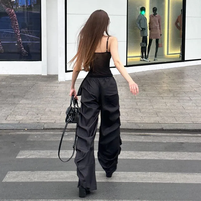 Women's Holiday Party Date Streetwear Solid Color Full Length Pocket Casual Pants Cargo Pants display picture 7
