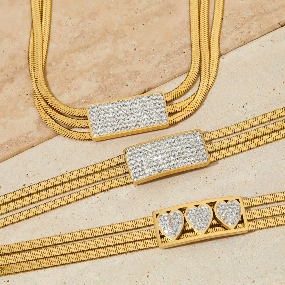 304 Stainless Steel White Gold Plated Gold Plated Casual Modern Style Inlay Solid Color Rhinestones Bracelets Necklace display picture 5