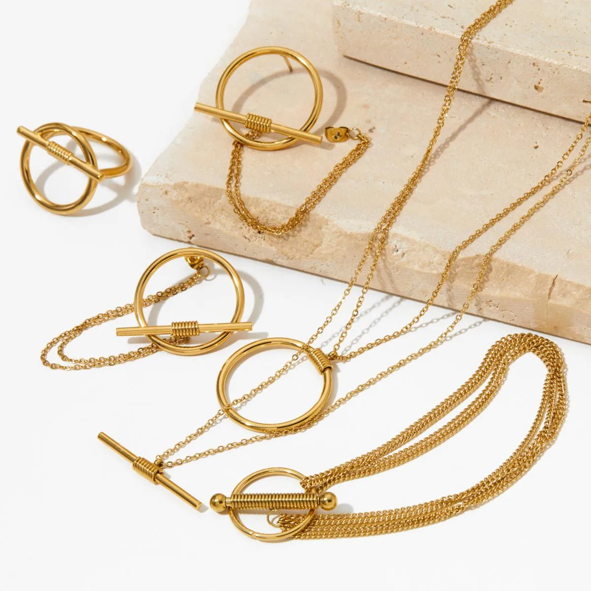 Wholesale Jewelry Casual Solid Color 304 Stainless Steel No Inlaid 16K Gold Plated White Gold Plated Gold Plated Bracelets Earrings Necklace display picture 2