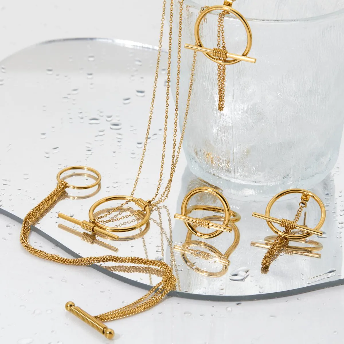 Wholesale Jewelry Casual Solid Color 304 Stainless Steel No Inlaid 16K Gold Plated White Gold Plated Gold Plated Bracelets Earrings Necklace display picture 3
