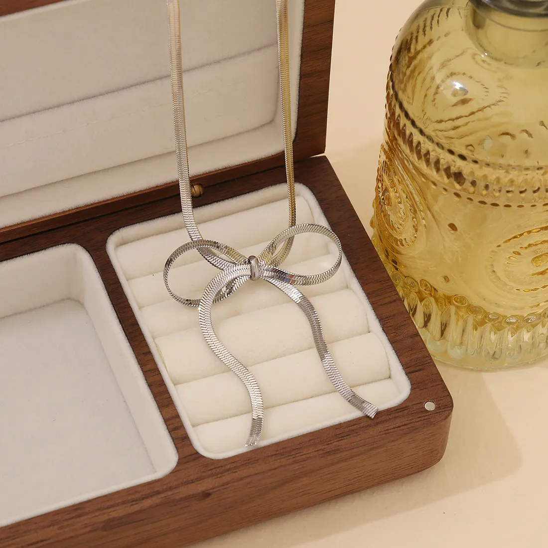 Wholesale Jewelry Elegant Simple Style Bow Knot 304 Stainless Steel 18K Gold Plated Jewelry Set display picture 6