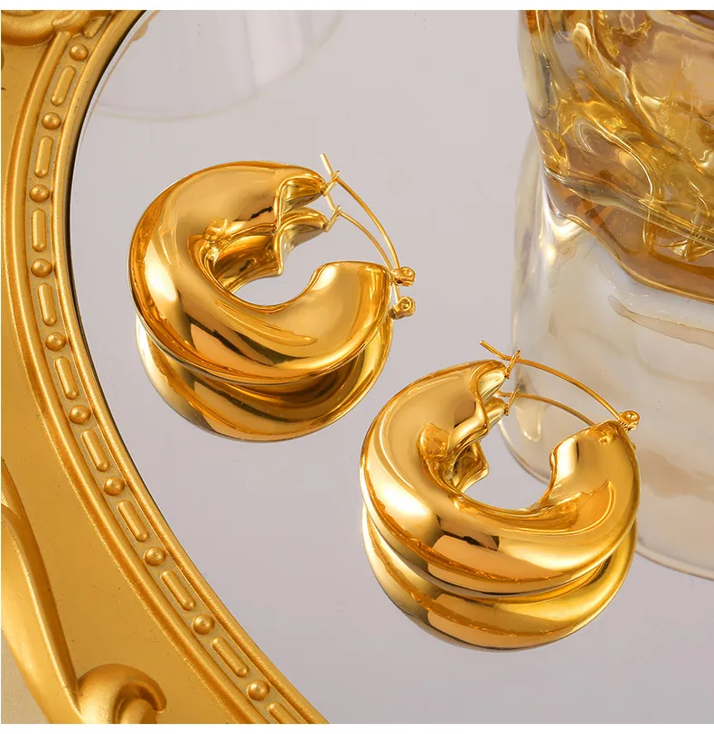 1 Pair Casual Simple Style U Shape Lines Plating 304 Stainless Steel 18K Gold Plated Ear Studs display picture 7