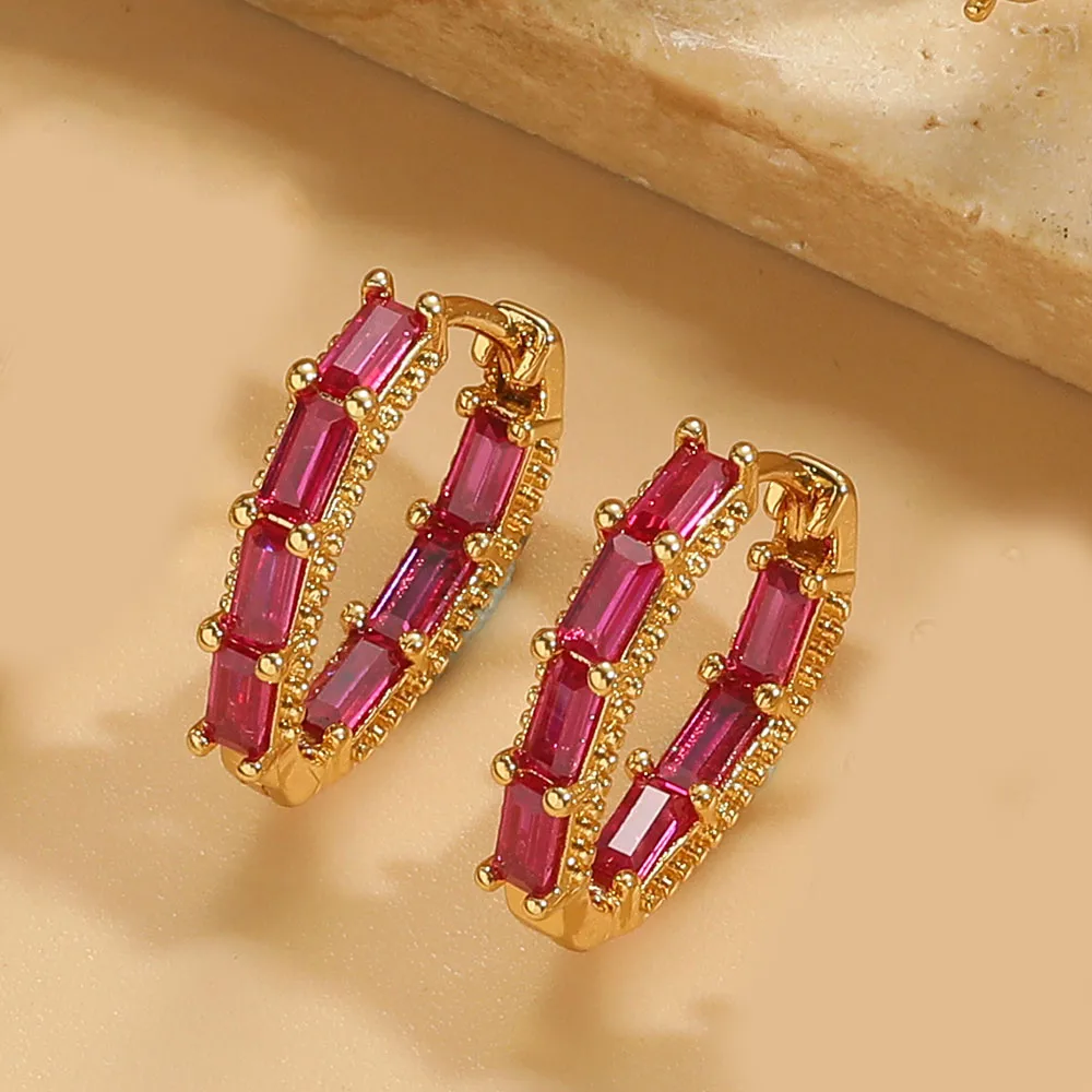 1 Pair Vintage Style Simple Style Commute Round Inlay Copper Zircon 14K Gold Plated Hoop Earrings display picture 6