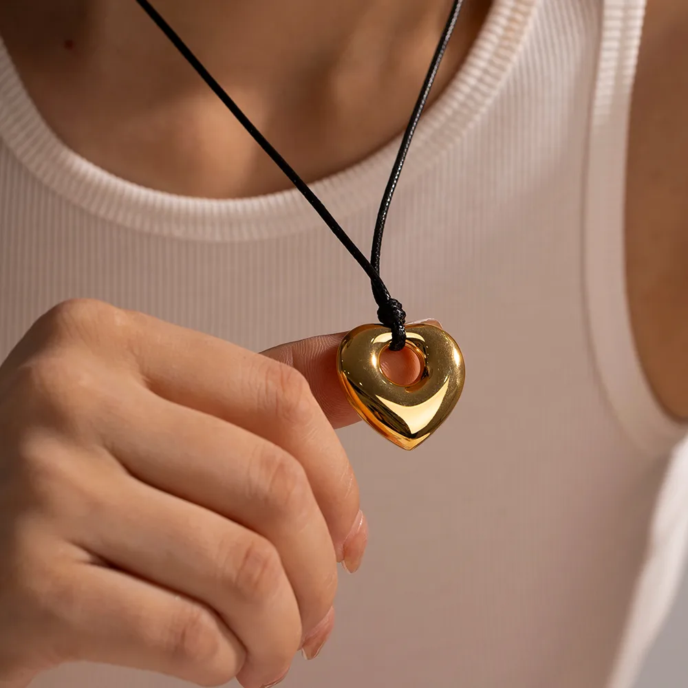 304 Stainless Steel Rope 18K Gold Plated IG Style Casual Heart Shape Bracelets Earrings Necklace display picture 2